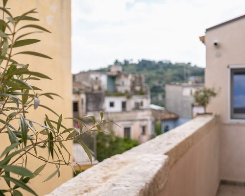 Cuturissi_ragusa_ibla_camera_don_peppino_balcone_privato_terrazza