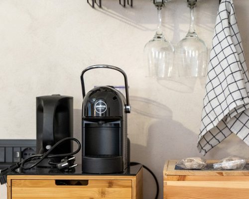Cuturissi_ragusa_ibla_camera_don_peppino_frigo_bar_caffe_frigo_bar