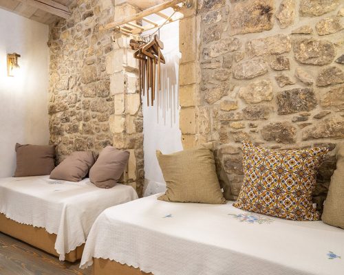 Cuturissi_ragusa_ibla_camera_matrimoniale_4_persone